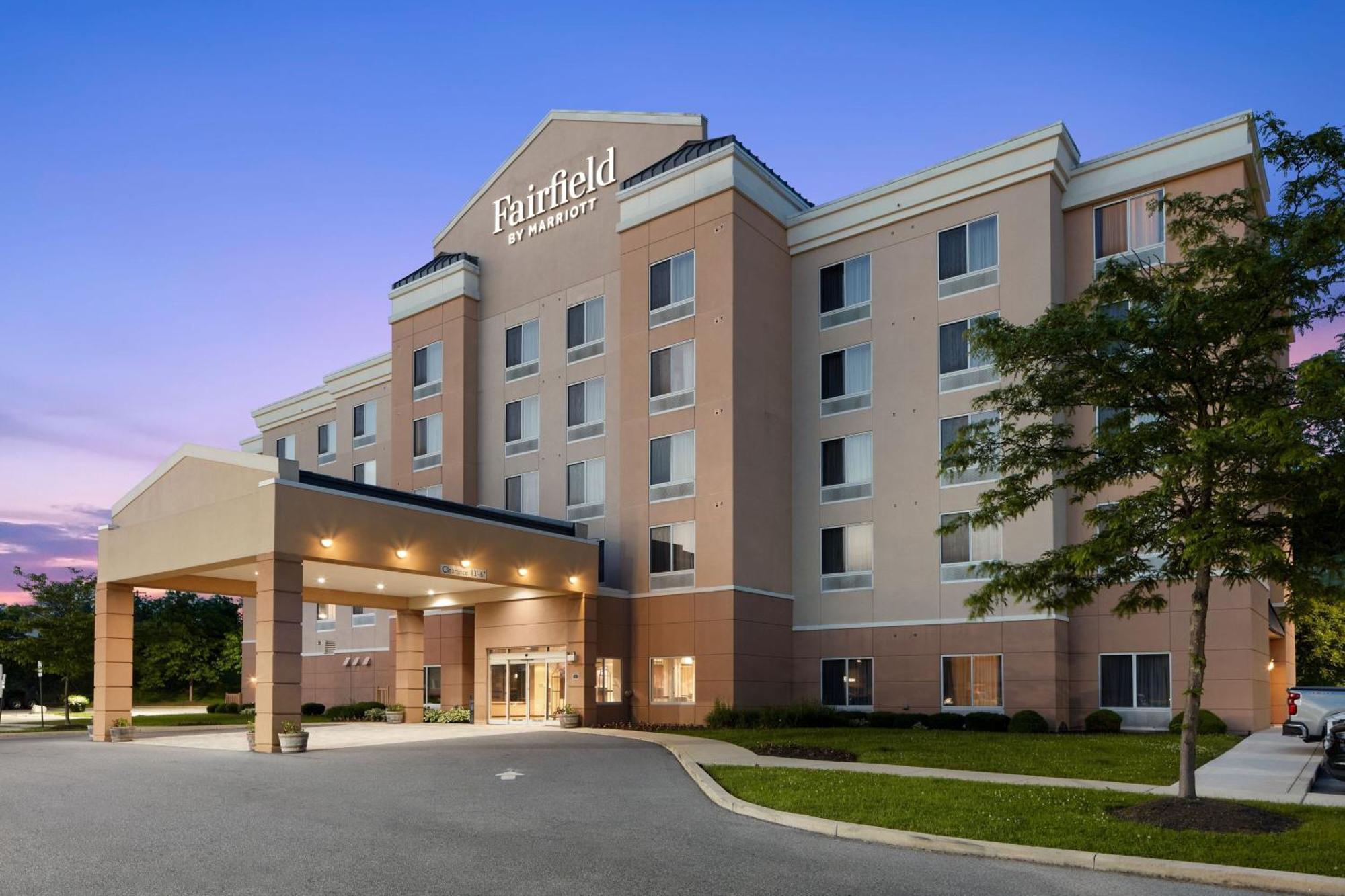 Fairfield Inn & Suites בדפורד מראה חיצוני תמונה